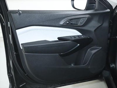 2025 Chevrolet Trax FWD LT