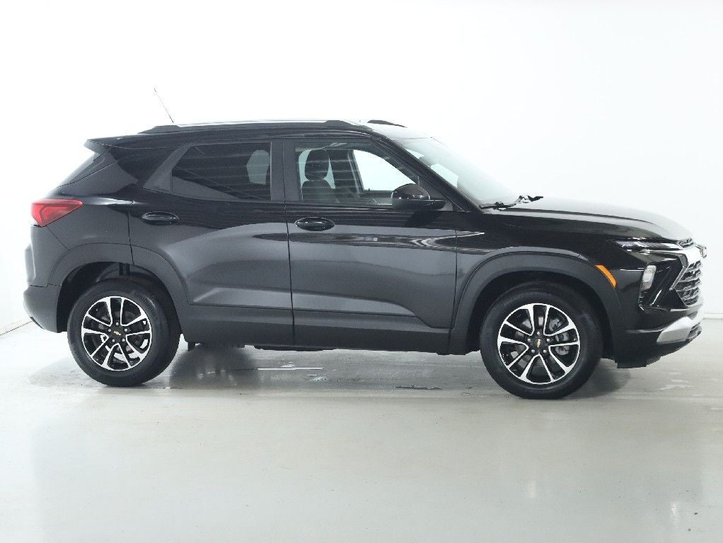 2025 Chevrolet Trailblazer FWD LT