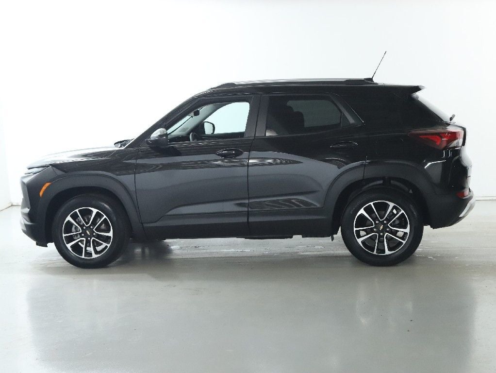 2025 Chevrolet Trailblazer FWD LT