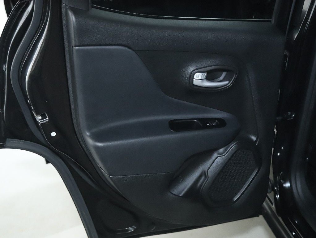 2023 Jeep Renegade Latitude 4x4