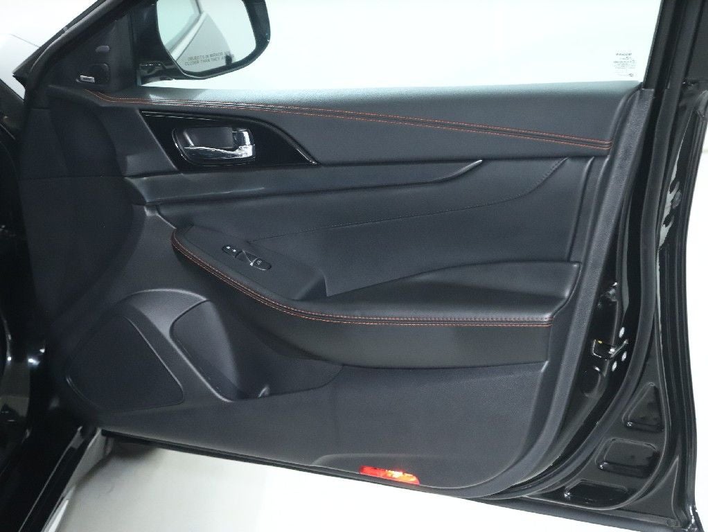 2023 Nissan Maxima SR