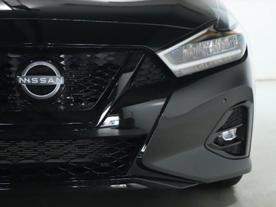 2023 Nissan Maxima SR