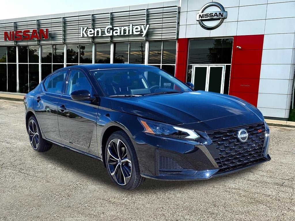2025 Nissan Altima 2.5 SR