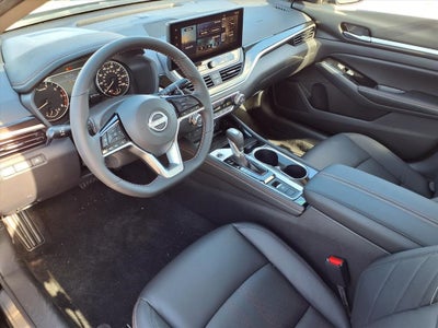 2025 Nissan Altima 2.5 SR