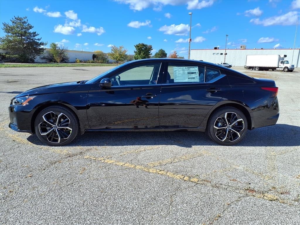 2025 Nissan Altima 2.5 SR