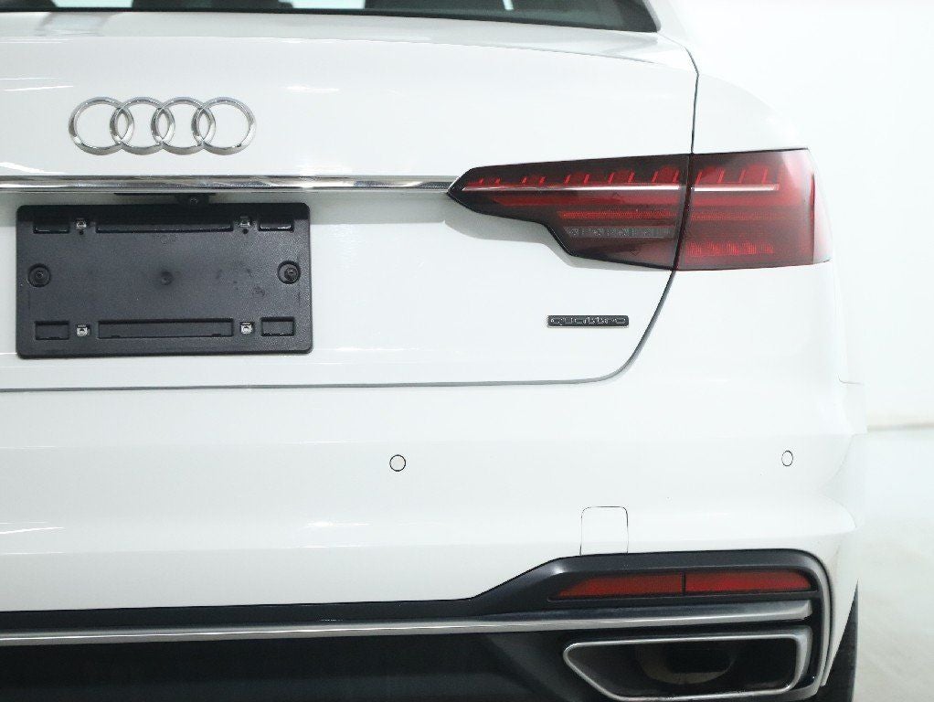 2023 Audi A4 45 S line Premium Plus quattro