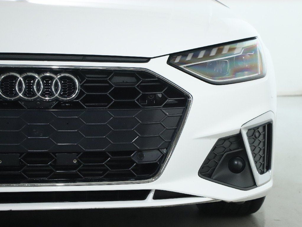 2023 Audi A4 45 S line Premium Plus quattro