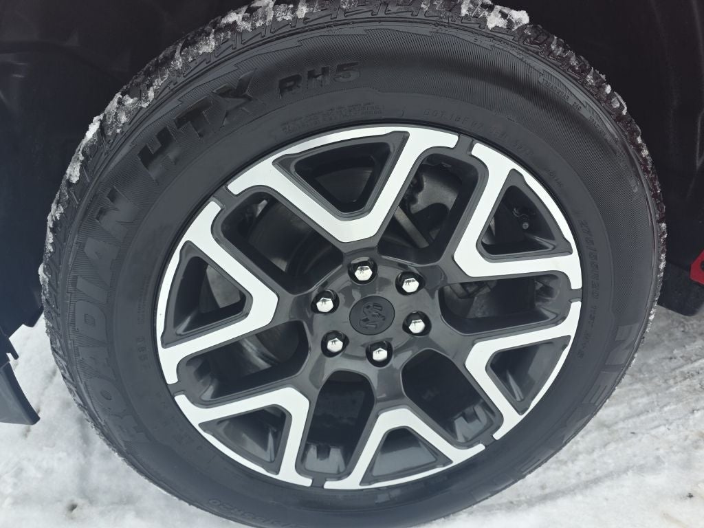 2025 RAM 1500 Laramie