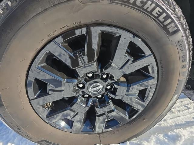 2022 Nissan Frontier SV