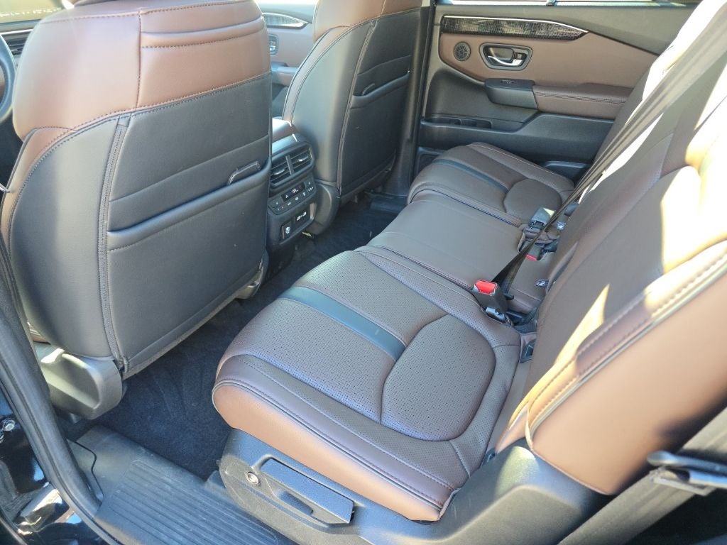 2023 Honda Pilot Elite