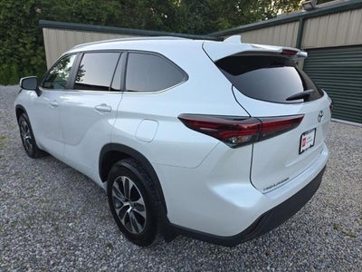 2024 Toyota Highlander XLE