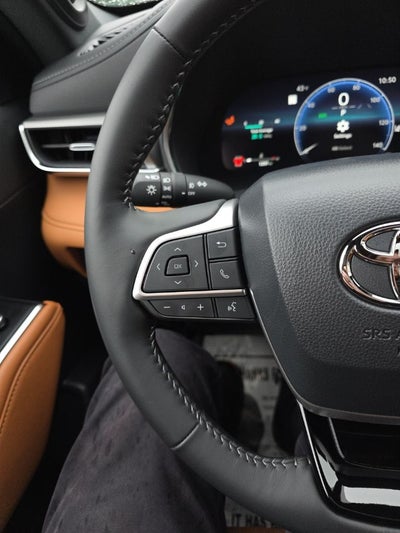 2026 Toyota Highlander Platinum