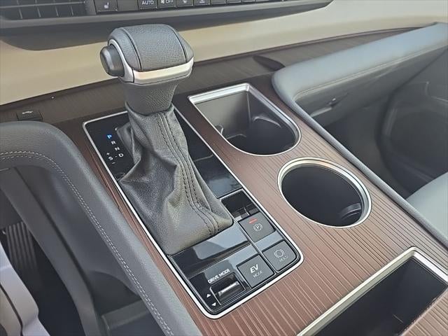 2024 Toyota Sienna XLE 8 Passenger
