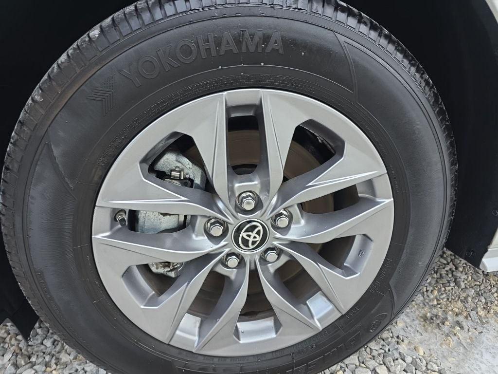 2025 Toyota Sienna XLE 7 Passenger