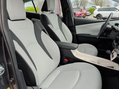 2016 Toyota Prius Four
