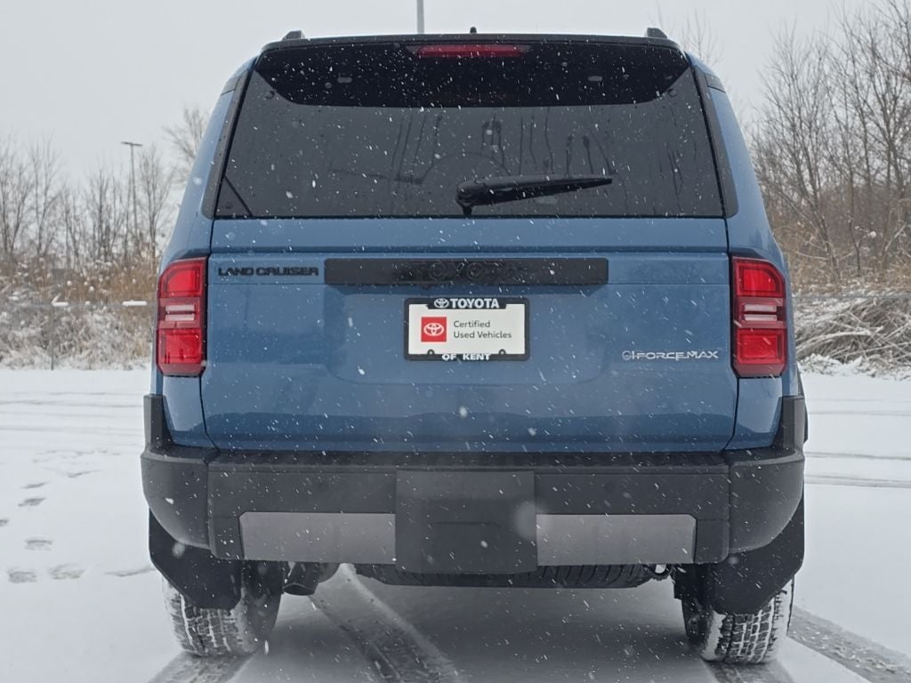 2026 Toyota Land Cruiser Base