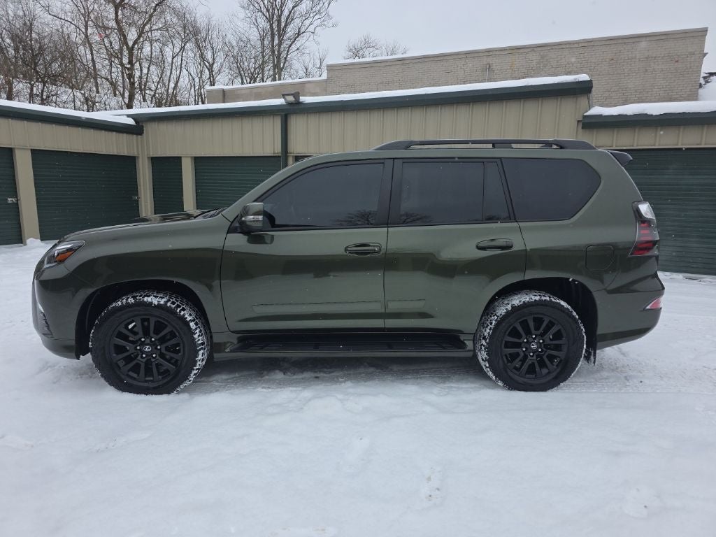 2023 Lexus GX 460