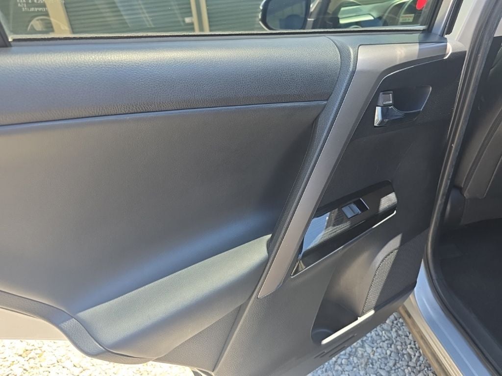 2016 Toyota RAV4 Hybrid Limited
