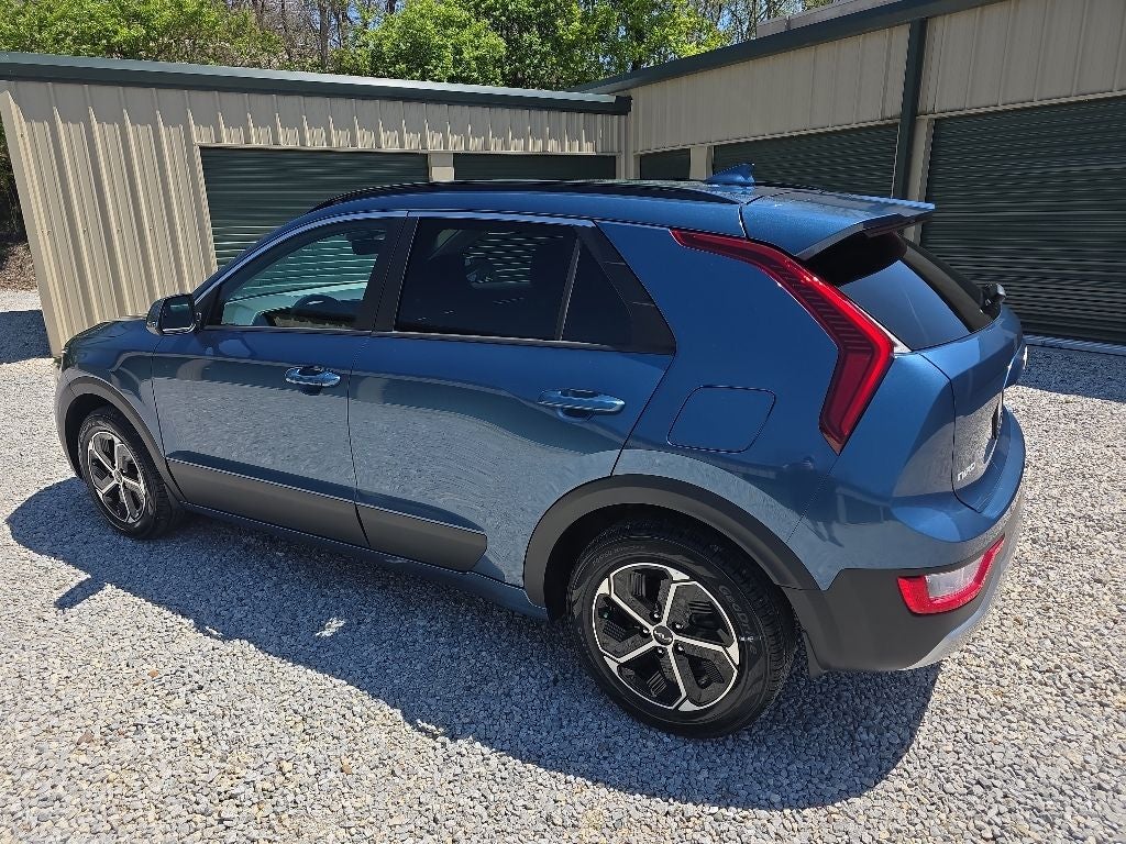 2025 Kia Niro EX