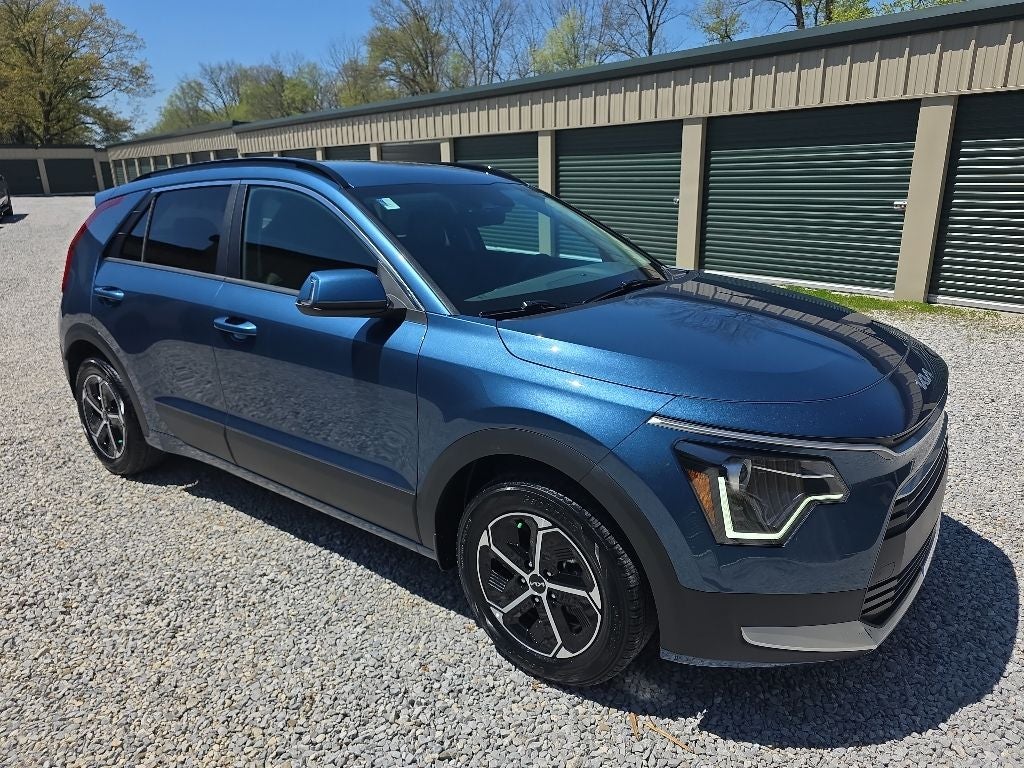 2025 Kia Niro EX