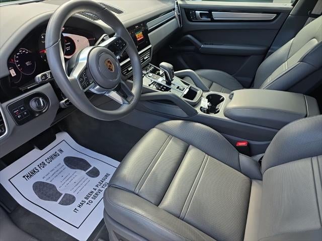 2023 Porsche Cayenne Platinum Edition