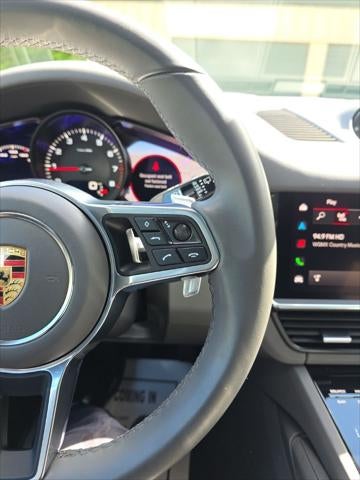 2023 Porsche Cayenne Platinum Edition