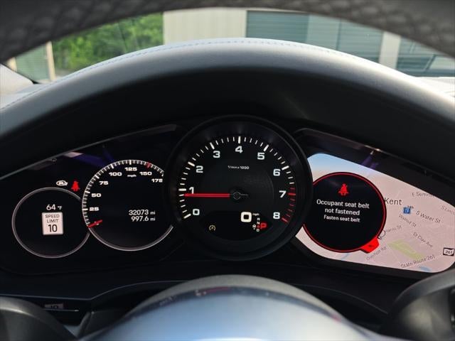 2023 Porsche Cayenne Platinum Edition