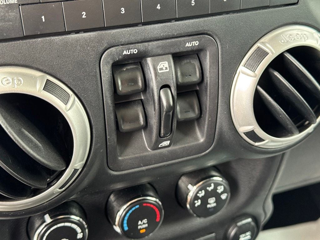 2018 Jeep Wrangler JK Unlimited Sahara