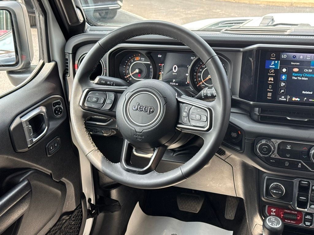 2025 Jeep Wrangler Rubicon