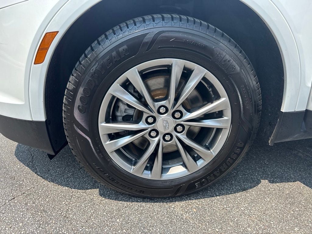 2022 Cadillac XT5 Premium Luxury