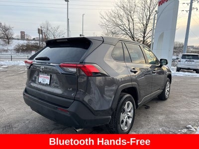 2022 Toyota RAV4 LE
