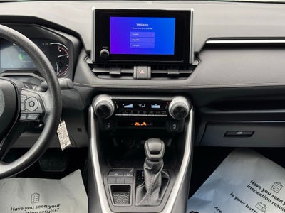 2024 Toyota RAV4 LE