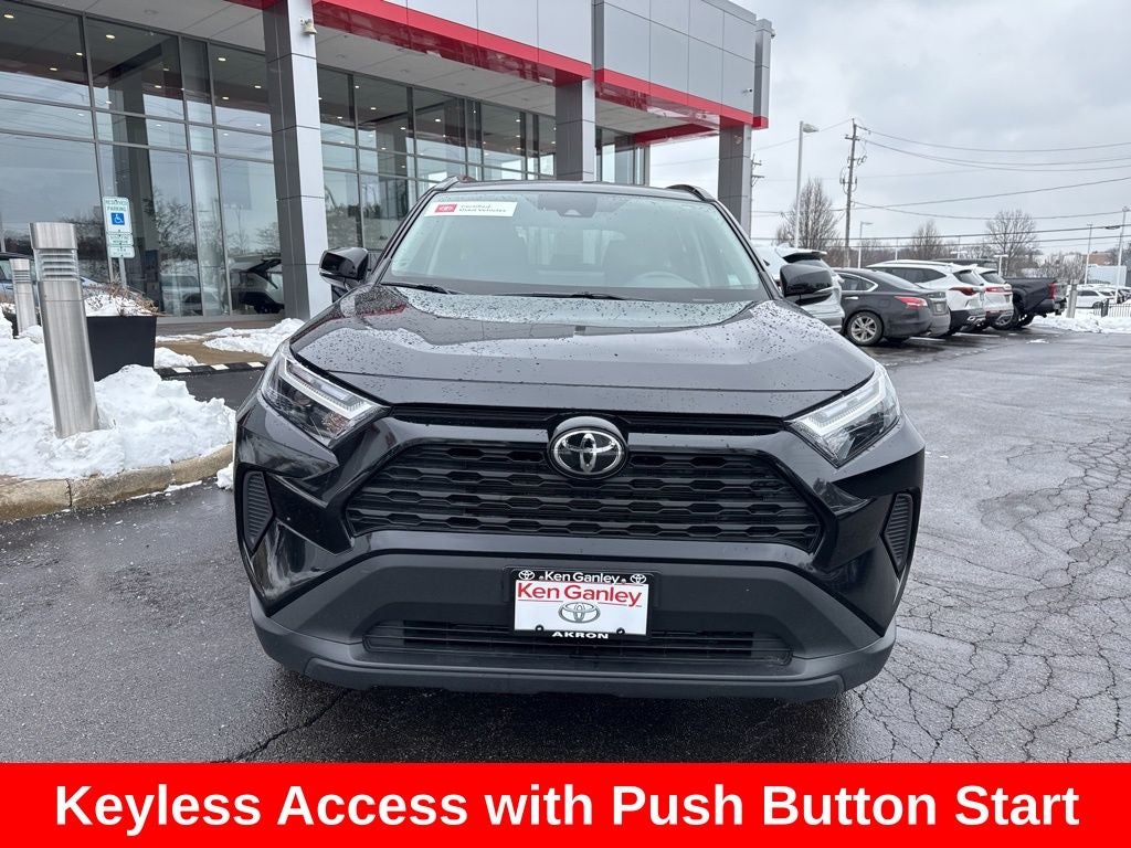 2025 Toyota RAV4 XLE