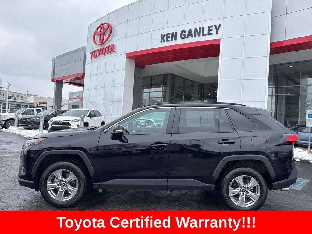 2025 Toyota RAV4 XLE