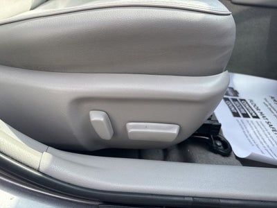 2016 Toyota Camry Hybrid Base