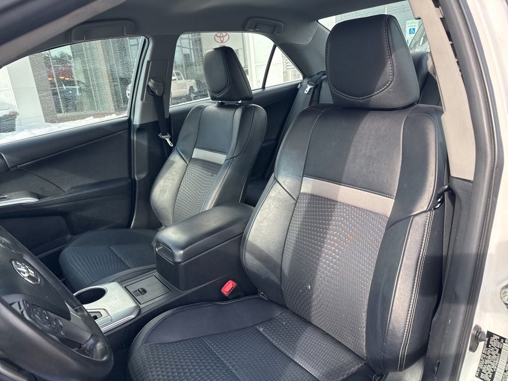 2013 Toyota Camry SE