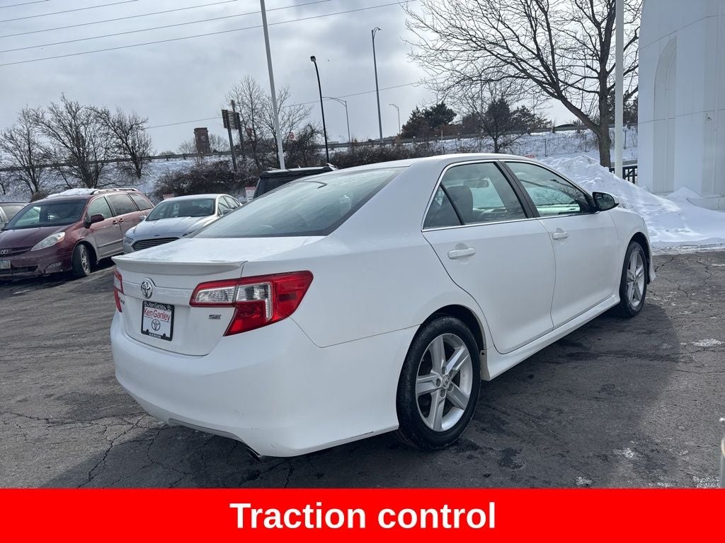 2013 Toyota Camry SE