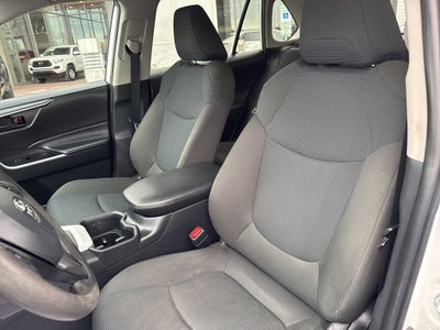 2022 Toyota RAV4 Hybrid LE