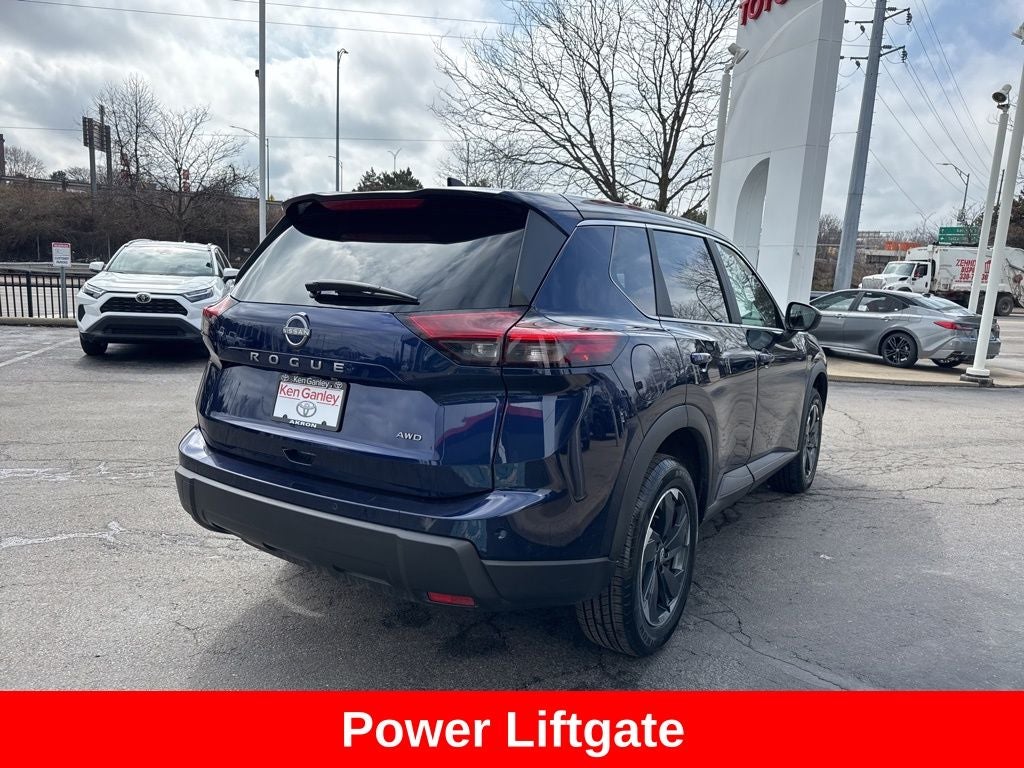2025 Nissan Rogue SV