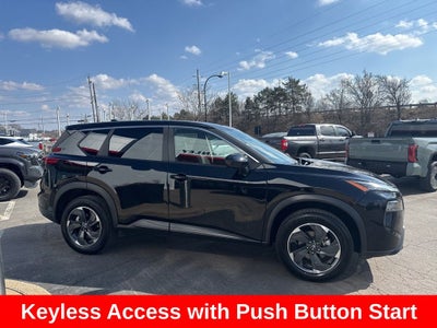 2025 Nissan Rogue SV
