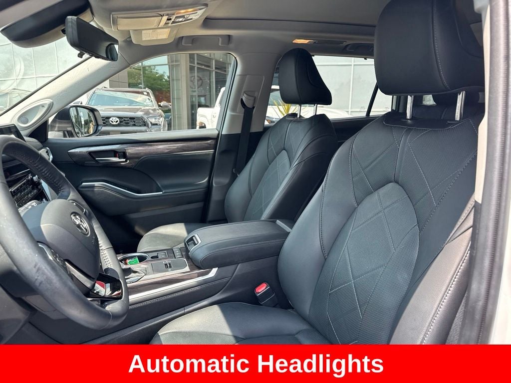 2020 Toyota Highlander Hybrid Platinum