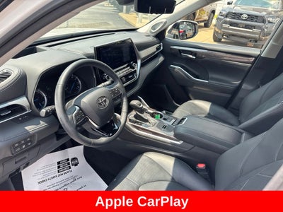 2020 Toyota Highlander Hybrid Platinum
