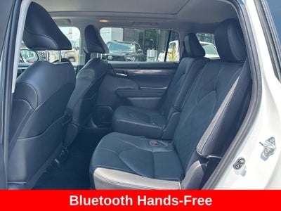 2020 Toyota Highlander Hybrid Platinum