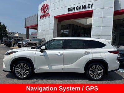 2020 Toyota Highlander Hybrid Platinum