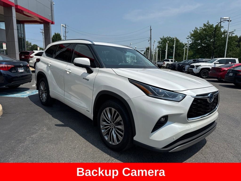 2020 Toyota Highlander Hybrid Platinum