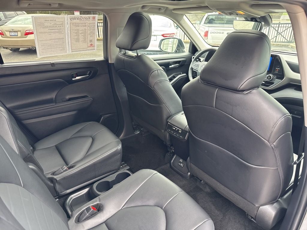 2024 Toyota Highlander XLE