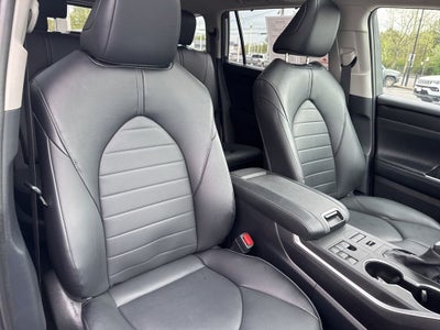 2024 Toyota Highlander XLE