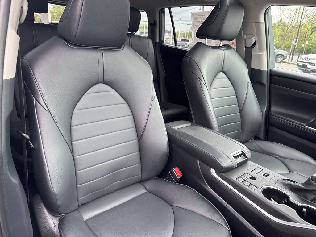 2024 Toyota Highlander XLE