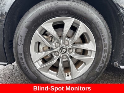 2024 Toyota Sienna XLE