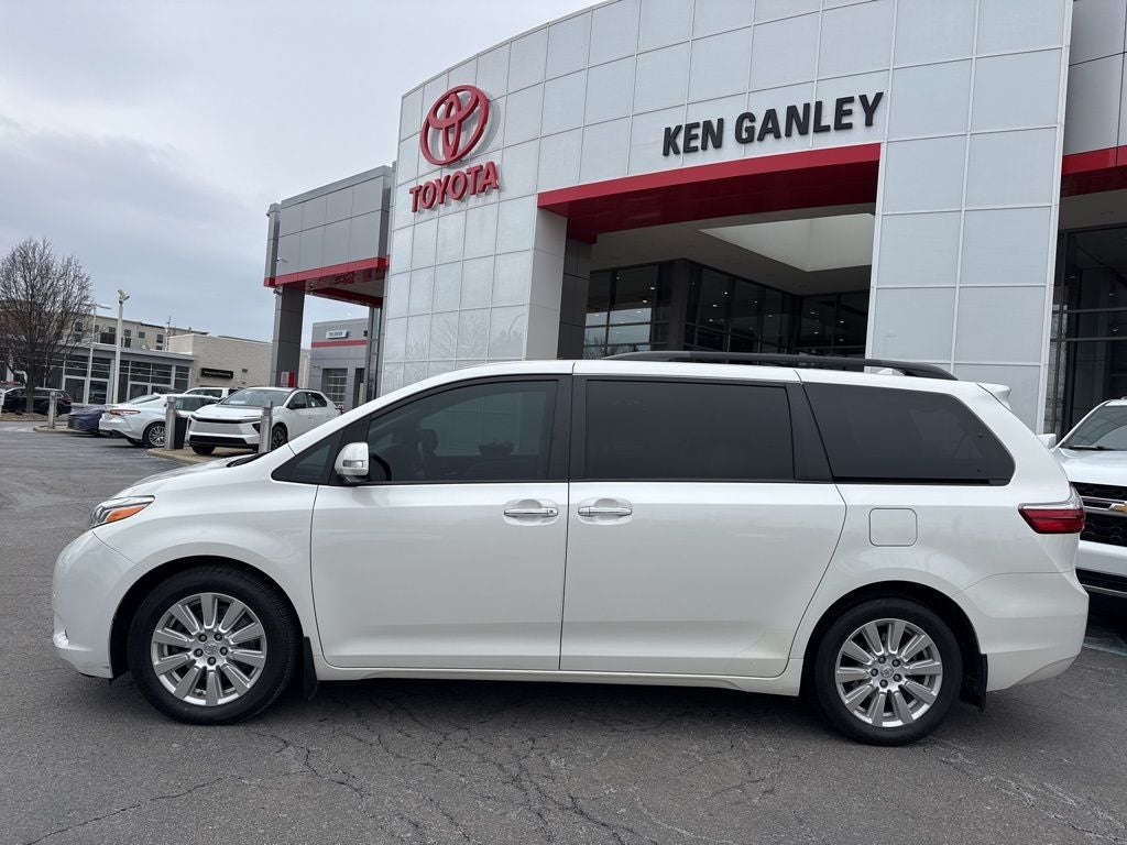 2017 Toyota Sienna Limited Premium 7 Passenger